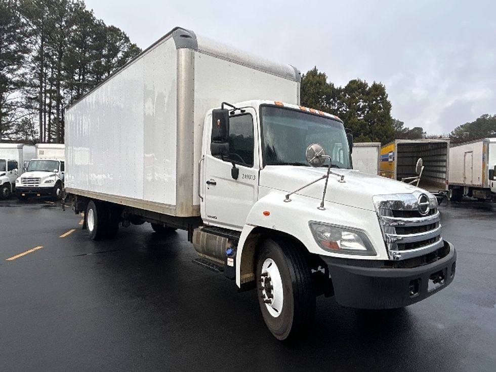 Medium Duty Box Truck-Light and Medium Duty Trucks-Hino-2019-268-Norcross-GA-225,505\n\t\tmiles-$ 45,500 - Image 1