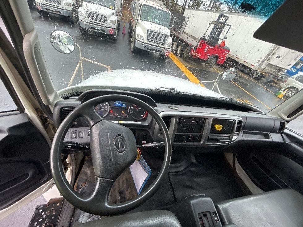 Medium Duty Box Truck-Light and Medium Duty Trucks-Hino-2019-268-Norcross-GA-225,505\n\t\tmiles-$ 45,500 - Image 18