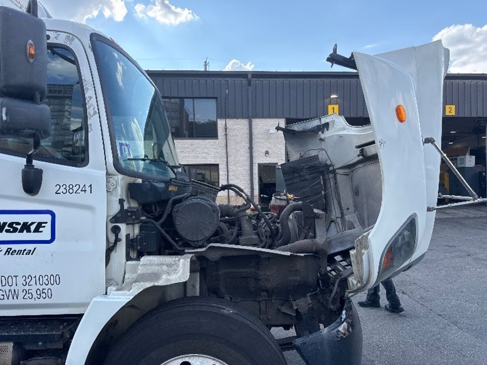 Medium Duty Box Truck-Light and Medium Duty Trucks-Hino-2019-268-North Bergen-NJ-112,090\n\t\tmiles-$ 54,750 - Image 23