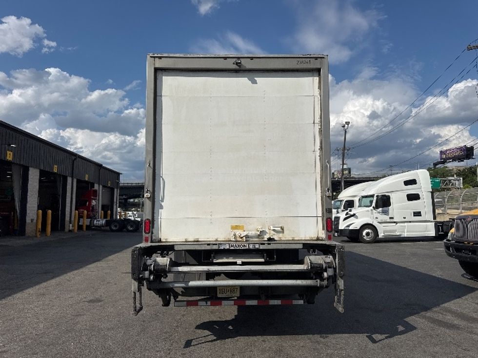 Medium Duty Box Truck-Light and Medium Duty Trucks-Hino-2019-268-North Bergen-NJ-112,090\n\t\tmiles-$ 54,750 - Image 7