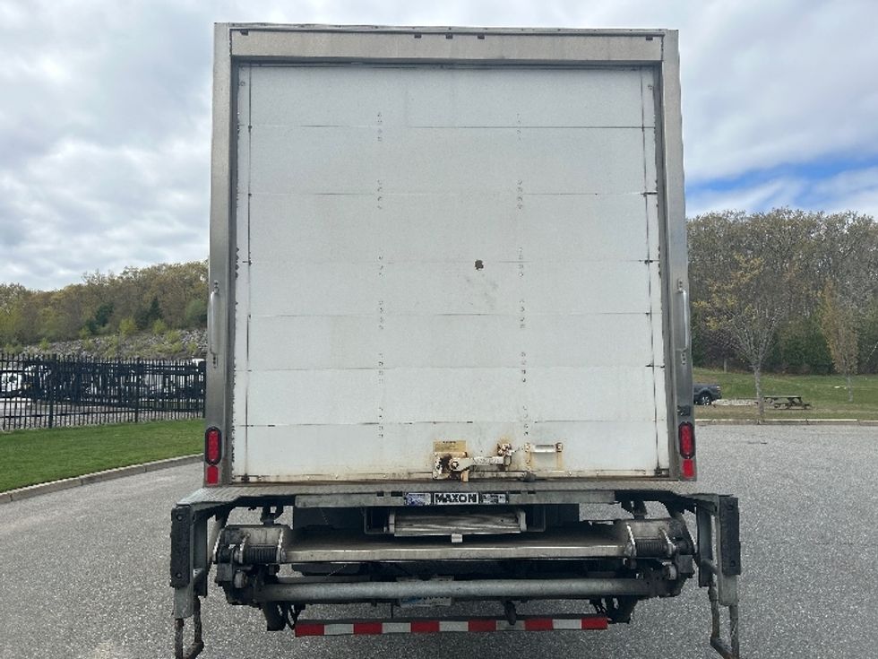 Medium Duty Box Truck-Light and Medium Duty Trucks-Hino-2019-268-Norton-MA-99,545\n\t\tmiles-$ 56,750 - Image 7