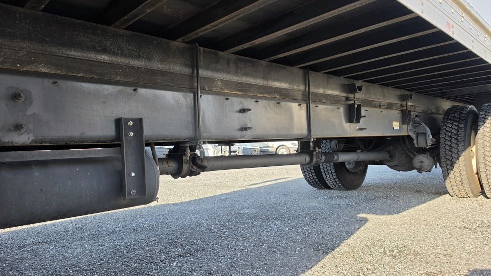 Medium Duty Box Truck-Light and Medium Duty Trucks-Hino-2019-268-Ocala-FL-131,412\n\t\tmiles-$ 64,500 - Image 5