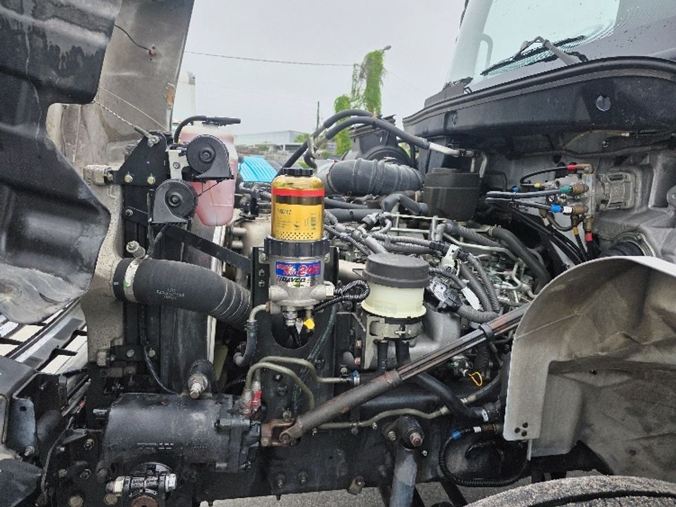 Medium Duty Box Truck-Light and Medium Duty Trucks-Hino-2019-268-Ocala-FL-250,398\n\t\tmiles-$ 39,500 - Image 24