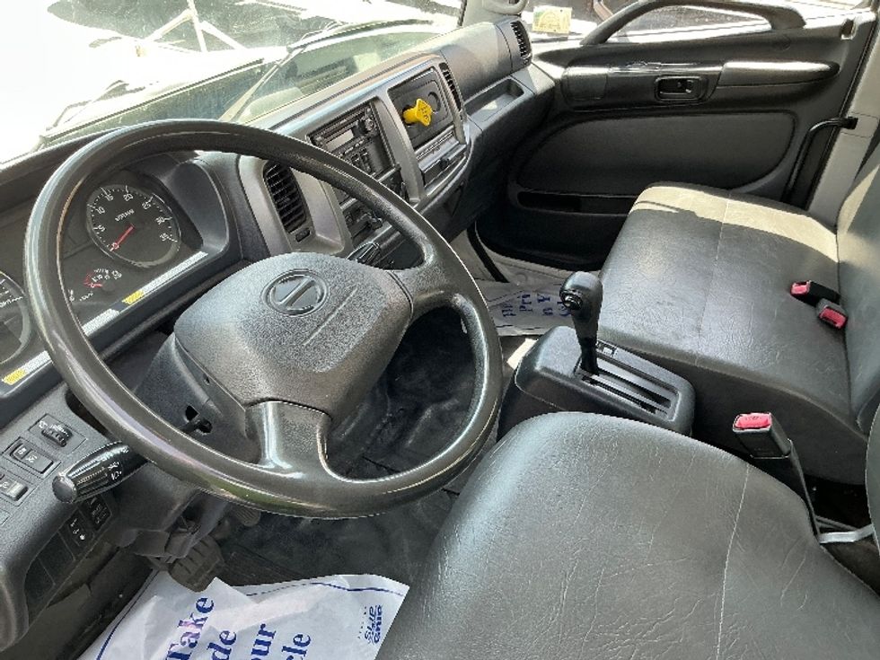 Medium Duty Box Truck-Light and Medium Duty Trucks-Hino-2019-268-Ogden-UT-78,408\n\t\tmiles-$ 56,750 - Image 16