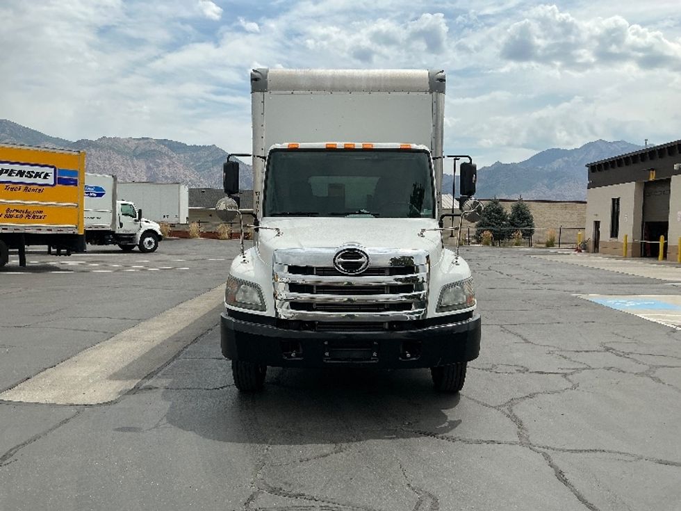 Medium Duty Box Truck-Light and Medium Duty Trucks-Hino-2019-268-Ogden-UT-78,408\n\t\tmiles-$ 56,750 - Image 2