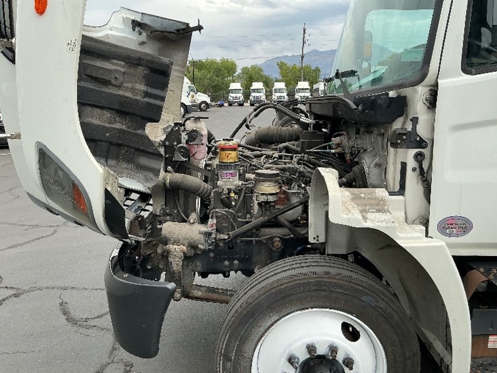 Medium Duty Box Truck-Light and Medium Duty Trucks-Hino-2019-268-Ogden-UT-78,408\n\t\tmiles-$ 56,750 - Image 23