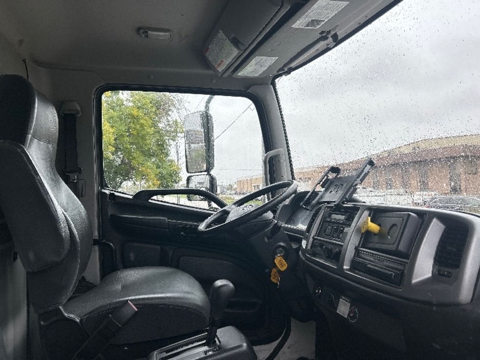 Medium Duty Box Truck-Light and Medium Duty Trucks-Hino-2019-268-Omaha-NE-241,455\n\t\tmiles-$ 41,000 - Image 22