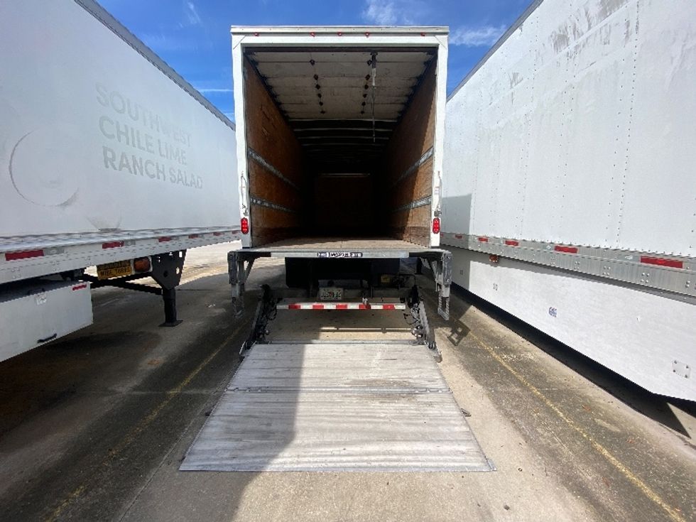 Medium Duty Box Truck-Light and Medium Duty Trucks-Hino-2019-268-Orlando-FL-209,889\n\t\tmiles-$ 42,500 - Image 9