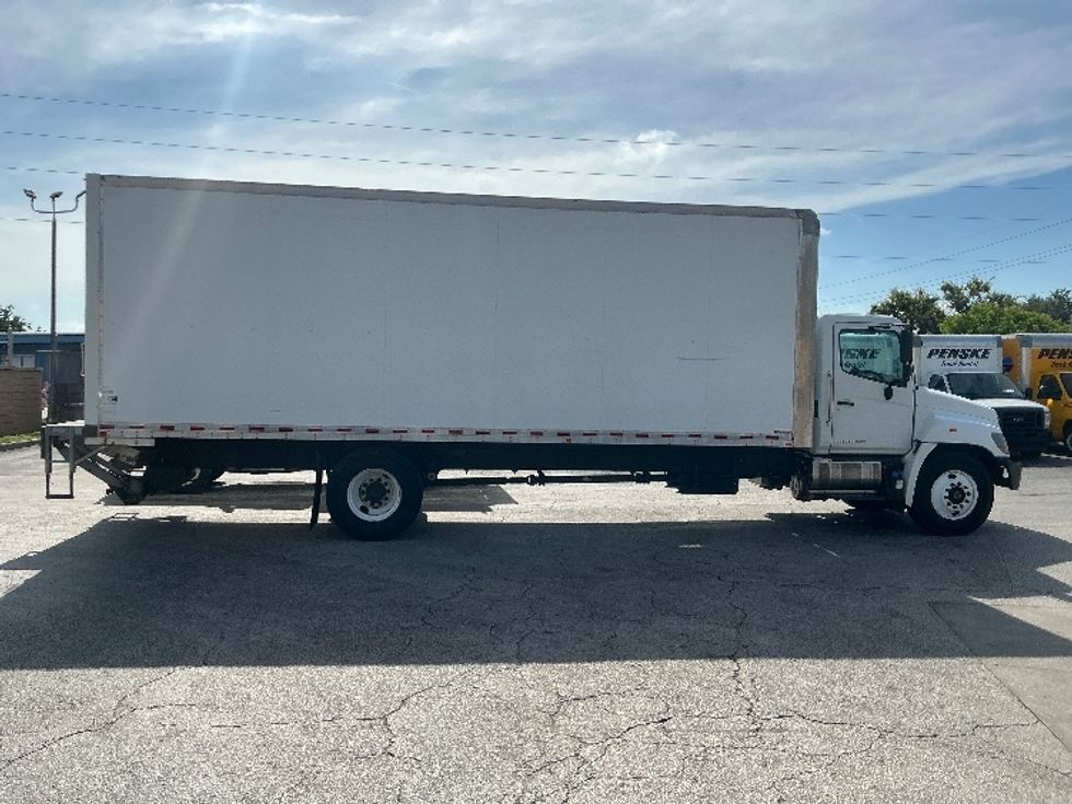 Medium Duty Box Truck-Light and Medium Duty Trucks-Hino-2019-268-Orlando-FL-97,977\n\t\tmiles-$ 61,750 - Image 15