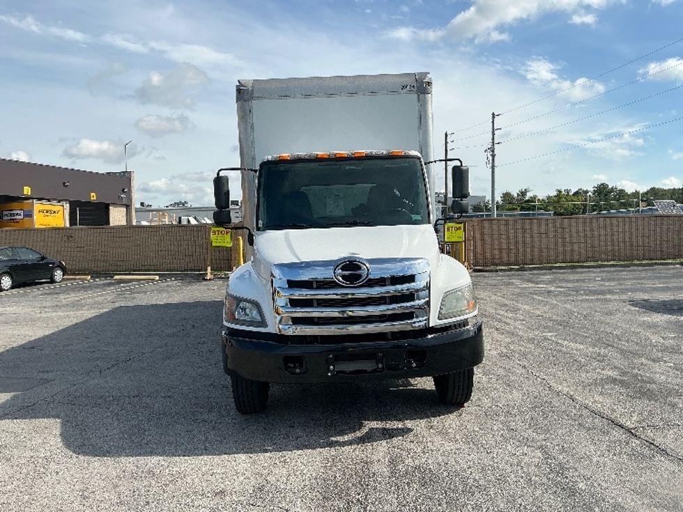 Medium Duty Box Truck-Light and Medium Duty Trucks-Hino-2019-268-Orlando-FL-97,977\n\t\tmiles-$ 61,750 - Image 2