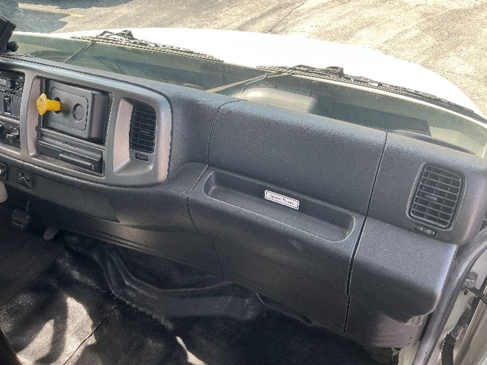 Medium Duty Box Truck-Light and Medium Duty Trucks-Hino-2019-268-Orlando-FL-97,977\n\t\tmiles-$ 61,750 - Image 21