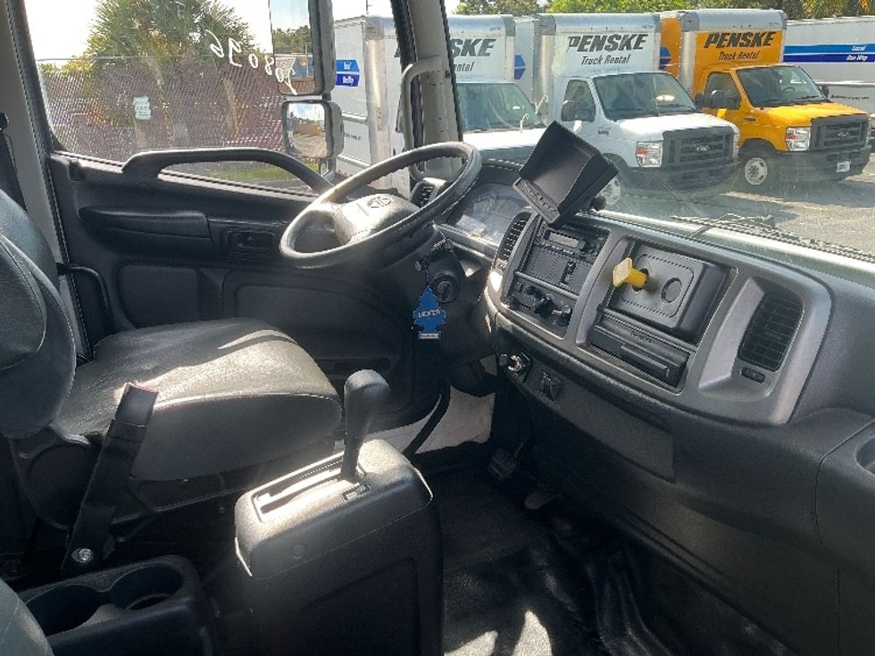 Medium Duty Box Truck-Light and Medium Duty Trucks-Hino-2019-268-Orlando-FL-97,977\n\t\tmiles-$ 61,750 - Image 22