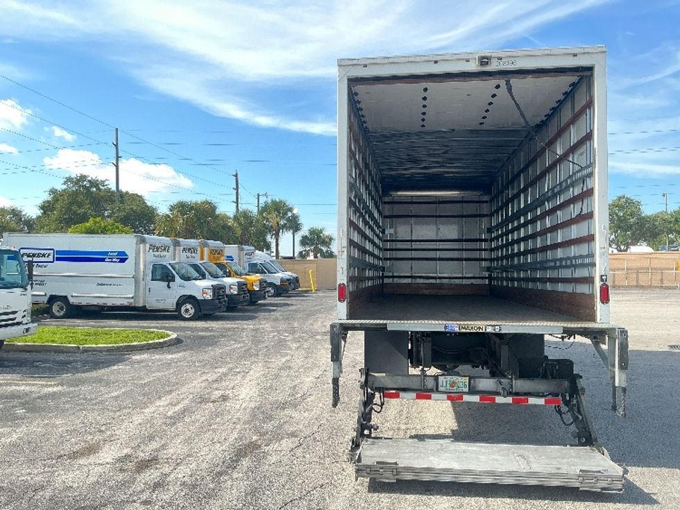 Medium Duty Box Truck-Light and Medium Duty Trucks-Hino-2019-268-Orlando-FL-97,977\n\t\tmiles-$ 61,750 - Image 8