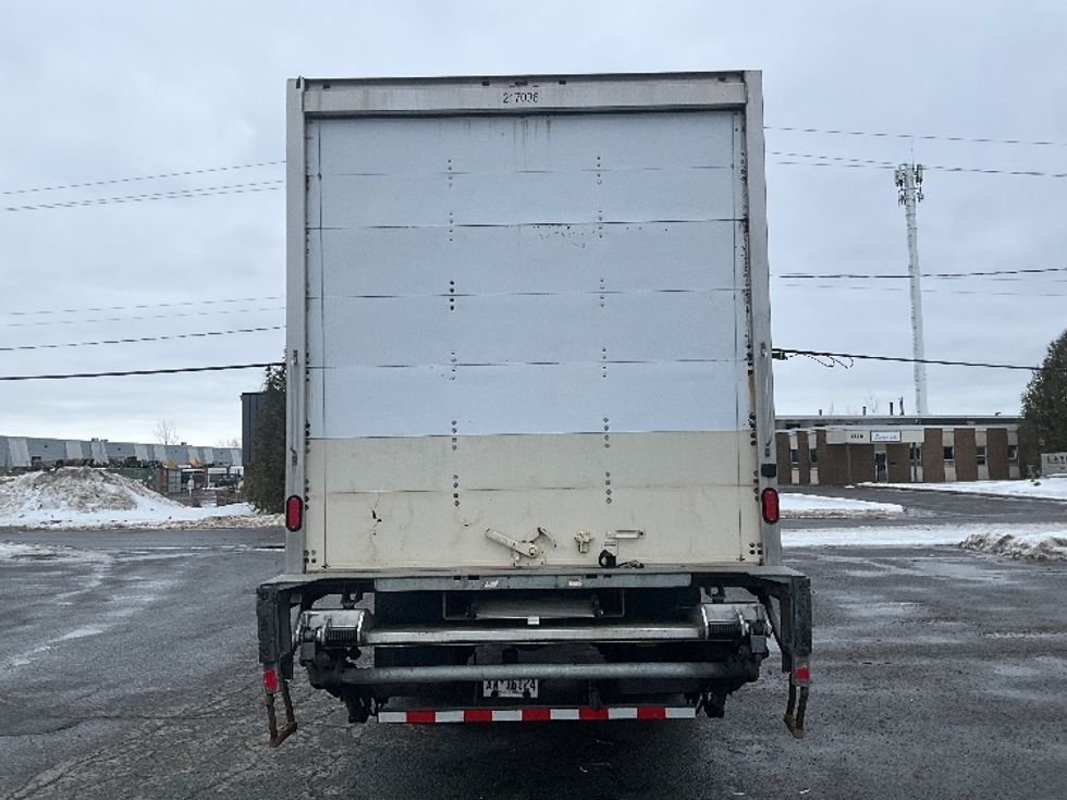 Medium Duty Box Truck-Light and Medium Duty Trucks-Hino-2019-268-Ottawa-ON-185,767\n\t\tkm-$ 76,750 - Image 7