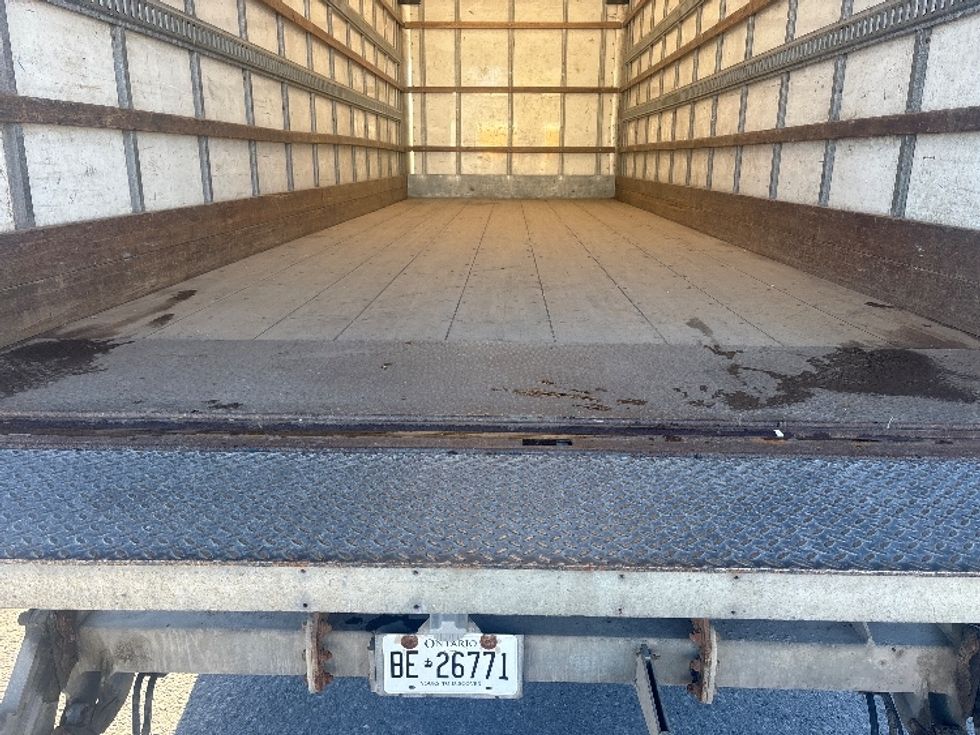 Medium Duty Box Truck-Light and Medium Duty Trucks-Hino-2019-268-Ottawa-ON-272,929\n\t\tkm-$ 69,000 - Image 10