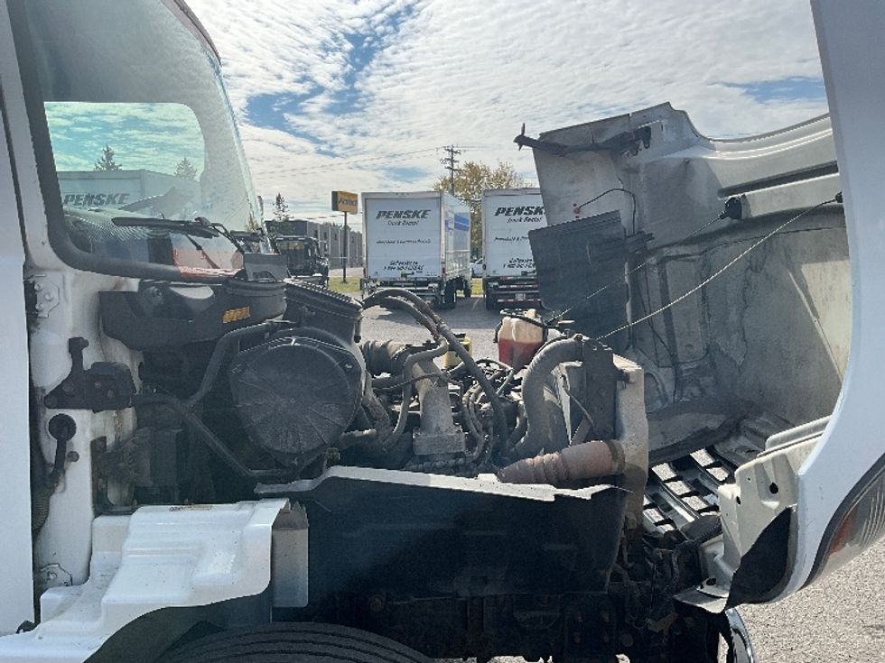 Medium Duty Box Truck-Light and Medium Duty Trucks-Hino-2019-268-Ottawa-ON-360,985\n\t\tkm-$ 58,250 - Image 22