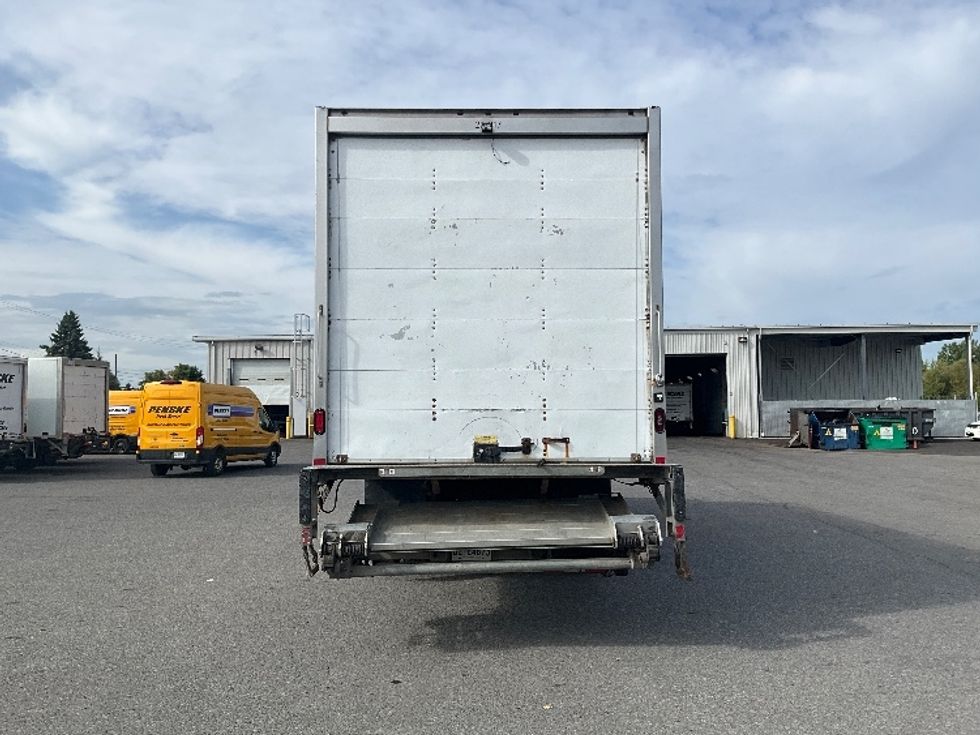 Medium Duty Box Truck-Light and Medium Duty Trucks-Hino-2019-268-Ottawa-ON-360,985\n\t\tkm-$ 58,250 - Image 7