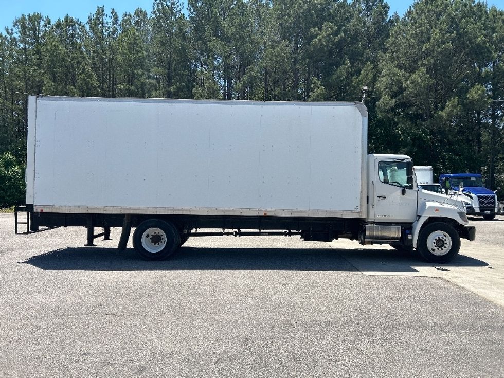 Medium Duty Box Truck-Light and Medium Duty Trucks-Hino-2019-268-Pell City-AL-23,008\n\t\tmiles-$ 59,000 - Image 15