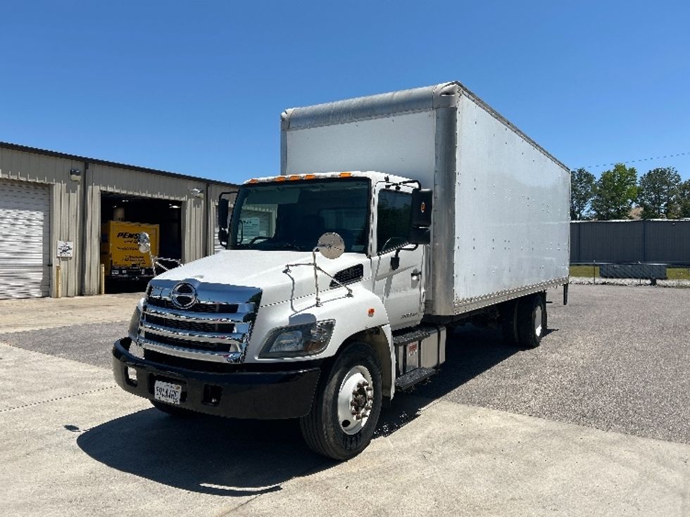 Medium Duty Box Truck-Light and Medium Duty Trucks-Hino-2019-268-Pell City-AL-23,008\n\t\tmiles-$ 59,000 - Image 3