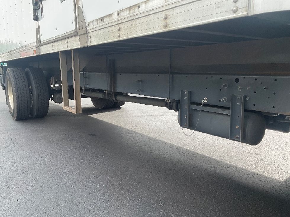 Medium Duty Box Truck-Light and Medium Duty Trucks-Hino-2019-268-Pennsauken-NJ-121,502\n\t\tmiles-$ 52,750 - Image 14