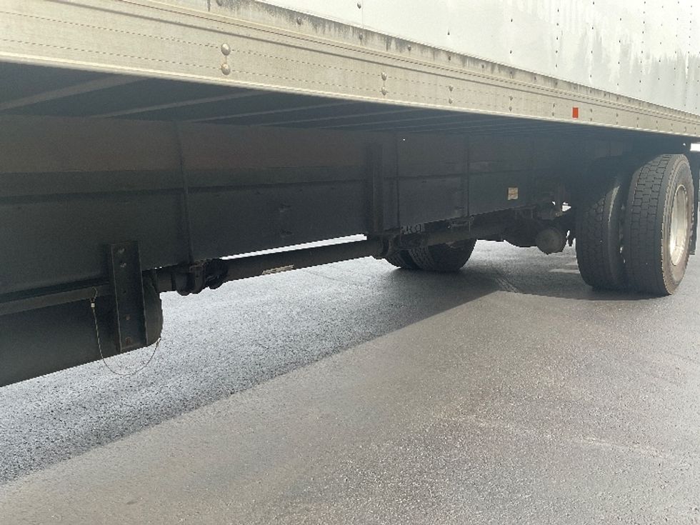 Medium Duty Box Truck-Light and Medium Duty Trucks-Hino-2019-268-Pennsauken-NJ-121,502\n\t\tmiles-$ 52,750 - Image 5