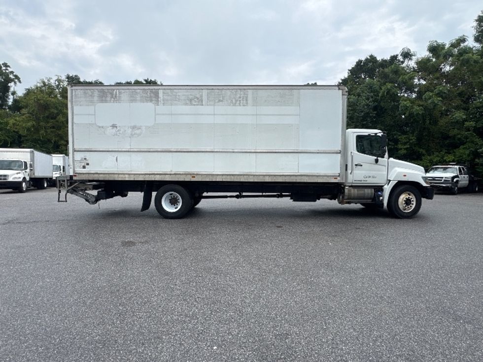 Medium Duty Box Truck-Light and Medium Duty Trucks-Hino-2019-268-Pensacola-FL-150,001\n\t\tmiles-$ 55,250 - Image 15