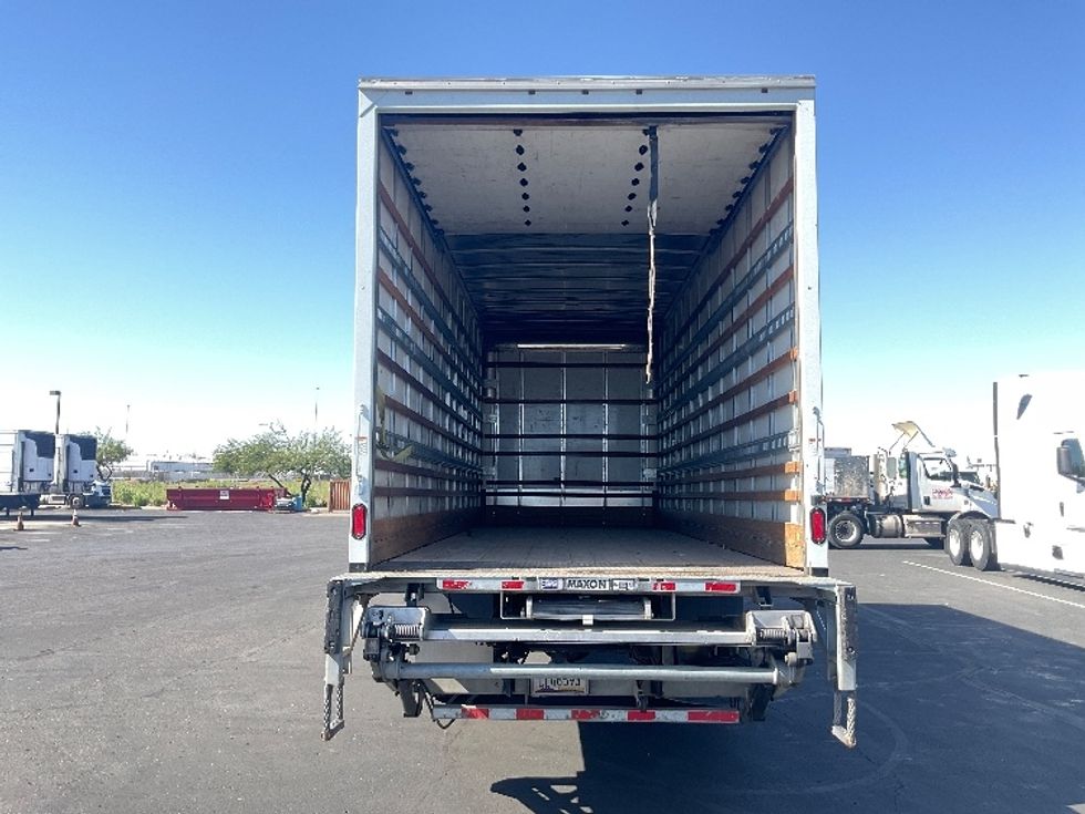 Medium Duty Box Truck-Light and Medium Duty Trucks-Hino-2019-268-Phoenix-AZ-163,787\n\t\tmiles-$ 53,000 - Image 8