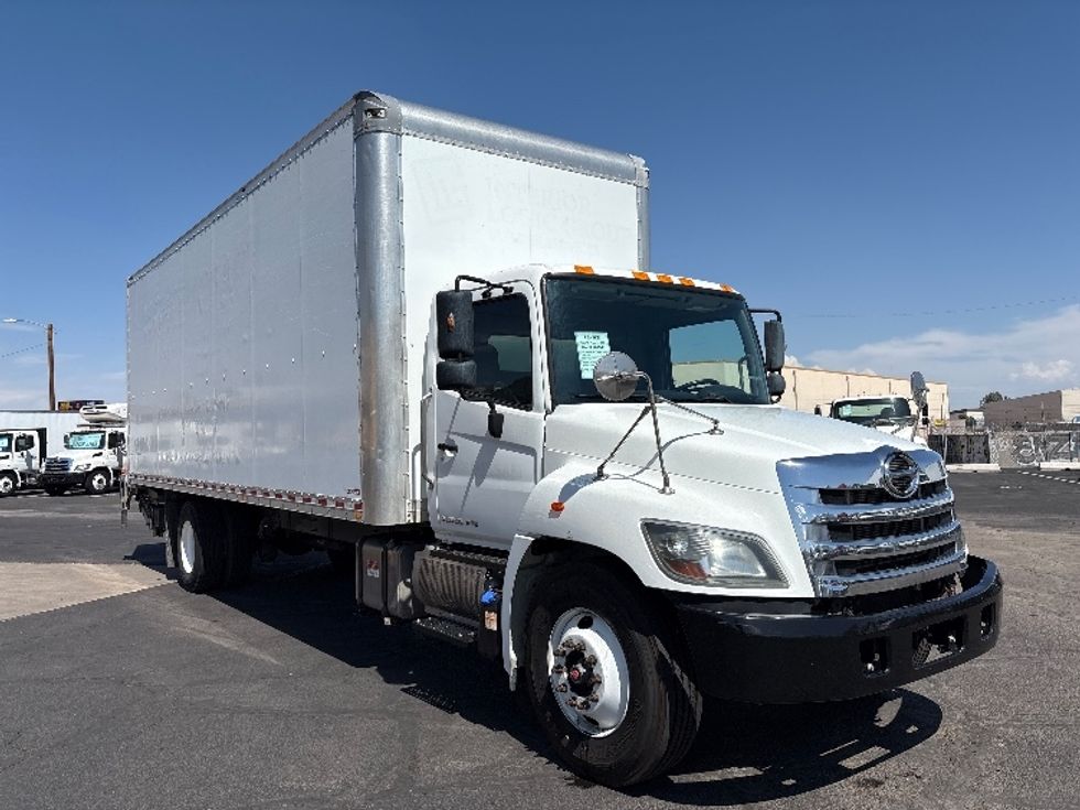 Medium Duty Box Truck-Light and Medium Duty Trucks-Hino-2019-268-Phoenix-AZ-184,126\n\t\tmiles-$ 50,000 - Image 1