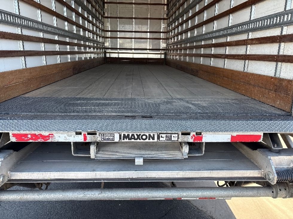 Medium Duty Box Truck-Light and Medium Duty Trucks-Hino-2019-268-Phoenix-AZ-184,126\n\t\tmiles-$ 50,000 - Image 10
