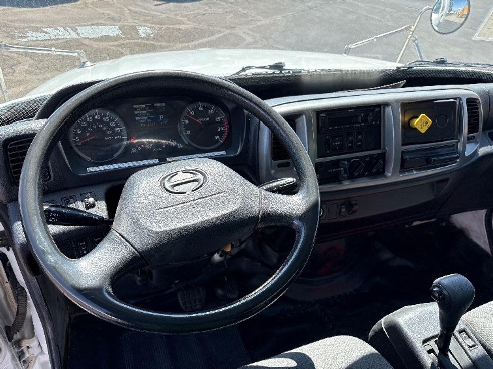 Medium Duty Box Truck-Light and Medium Duty Trucks-Hino-2019-268-Phoenix-AZ-184,126\n\t\tmiles-$ 50,000 - Image 18