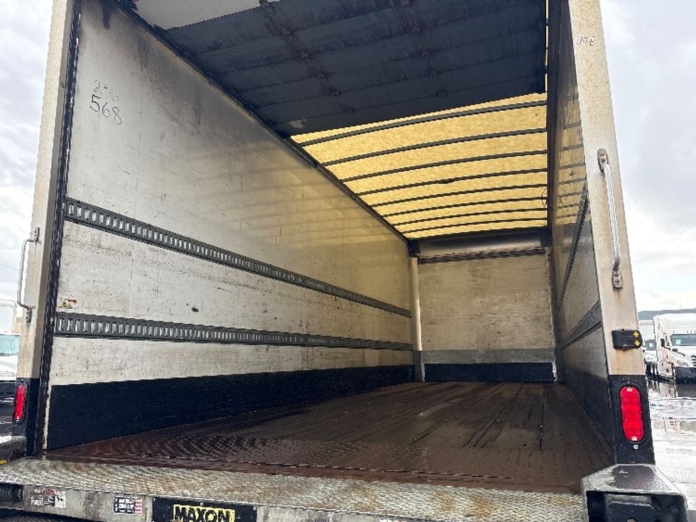 Medium Duty Box Truck-Light and Medium Duty Trucks-Hino-2019-268-Phoenix-AZ-198,998\n\t\tmiles-$ 46,750 - Image 11