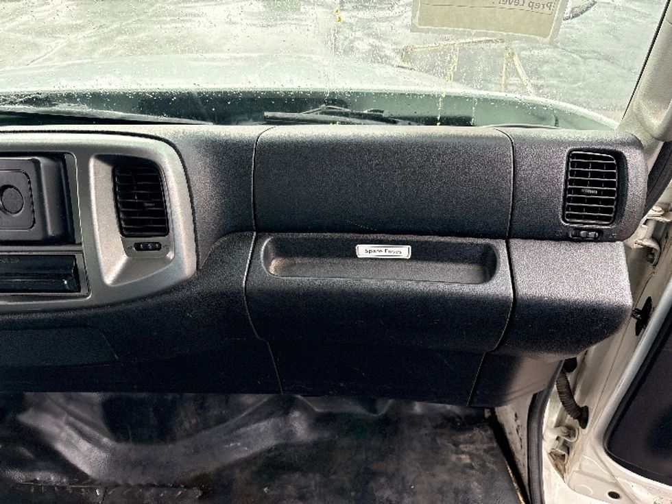 Medium Duty Box Truck-Light and Medium Duty Trucks-Hino-2019-268-Phoenix-AZ-198,998\n\t\tmiles-$ 46,750 - Image 21