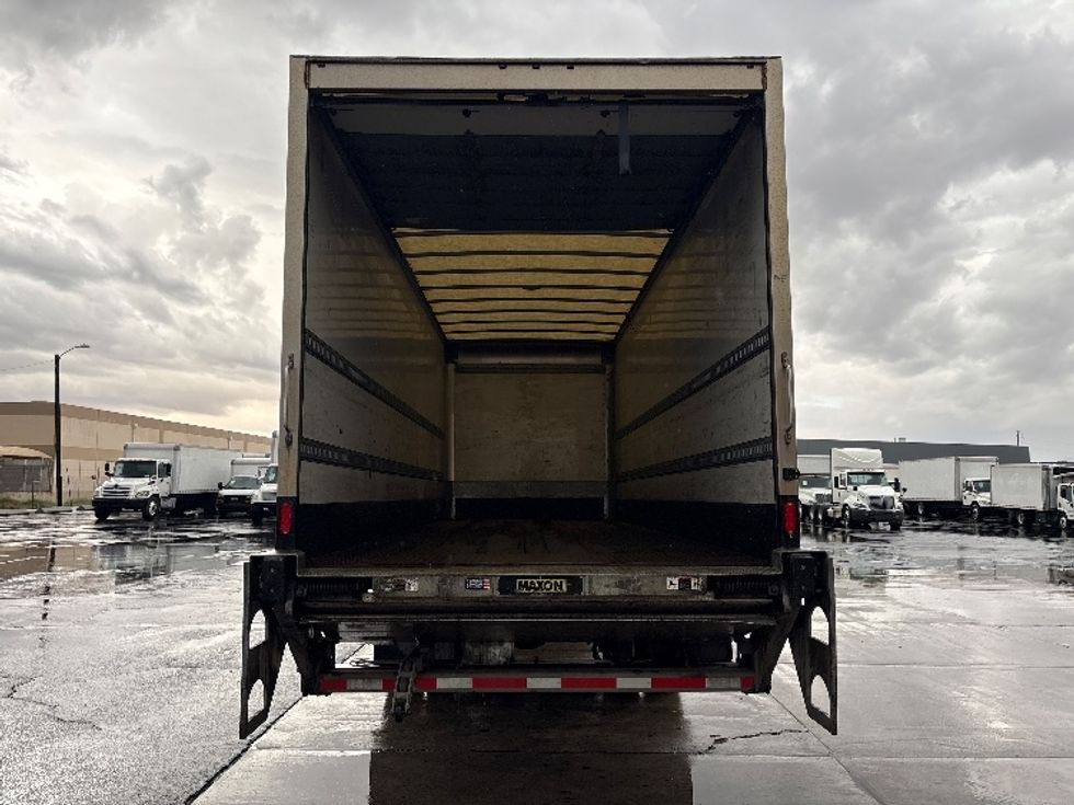 Medium Duty Box Truck-Light and Medium Duty Trucks-Hino-2019-268-Phoenix-AZ-198,998\n\t\tmiles-$ 46,750 - Image 8