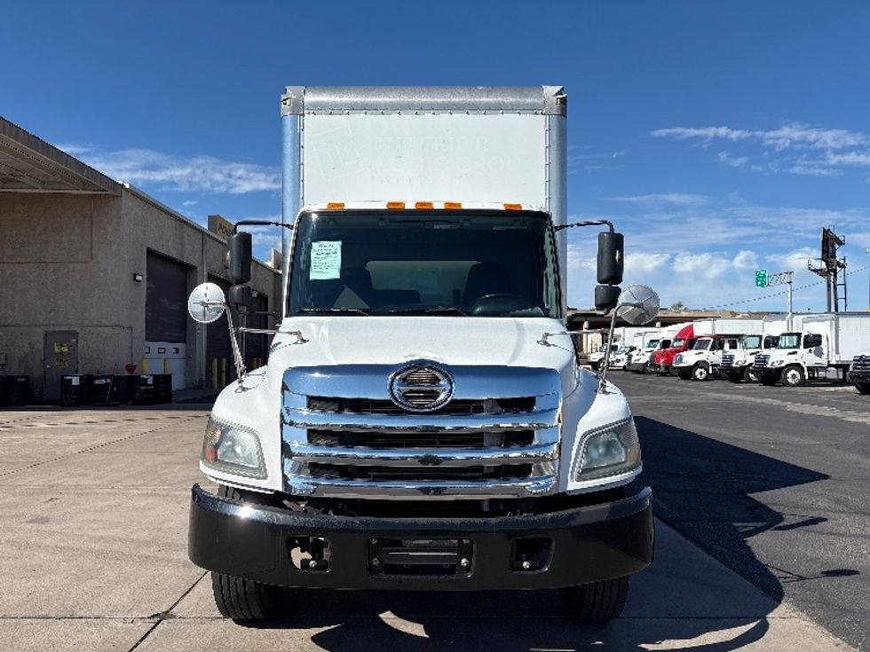 Medium Duty Box Truck-Light and Medium Duty Trucks-Hino-2019-268-Phoenix-AZ-217,200\n\t\tmiles-$ 44,750 - Image 2