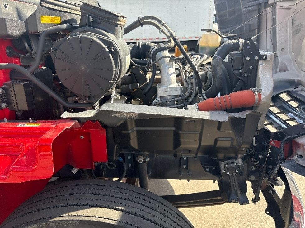Medium Duty Box Truck-Light and Medium Duty Trucks-Hino-2019-268-Phoenix-AZ-278,996\n\t\tmiles-$ 33,250 - Image 23
