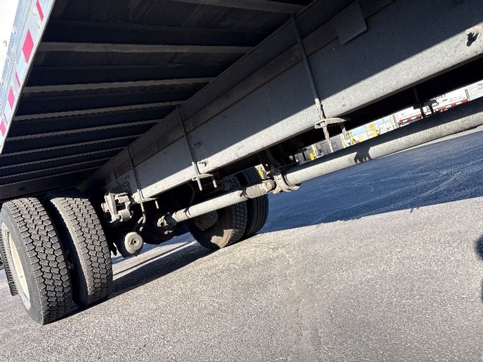 Medium Duty Box Truck-Light and Medium Duty Trucks-Hino-2019-268-Phoenix-AZ-301,146\n\t\tmiles-$ 29,000 - Image 14