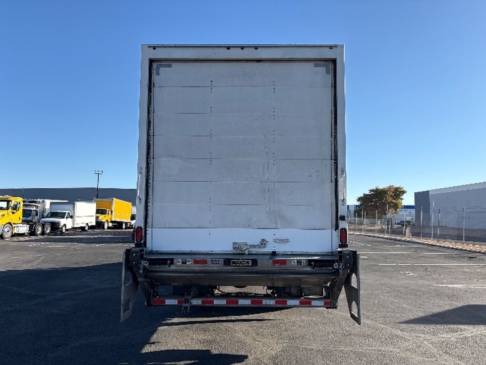 Medium Duty Box Truck-Light and Medium Duty Trucks-Hino-2019-268-Phoenix-AZ-301,146\n\t\tmiles-$ 29,000 - Image 7