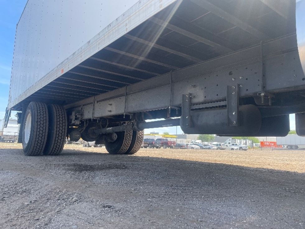 Medium Duty Box Truck-Light and Medium Duty Trucks-Hino-2019-268-Phoenix-AZ-82,000\n\t\tmiles-$ 62,250 - Image 14