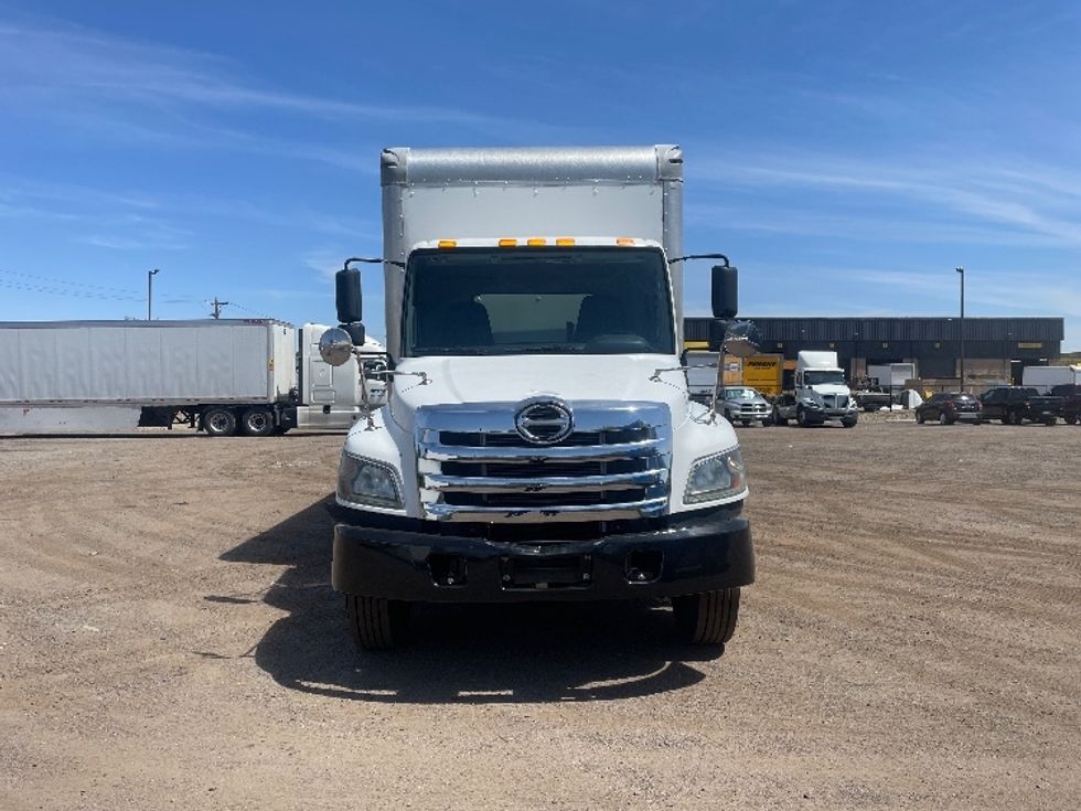 Medium Duty Box Truck-Light and Medium Duty Trucks-Hino-2019-268-Phoenix-AZ-82,000\n\t\tmiles-$ 62,250 - Image 2