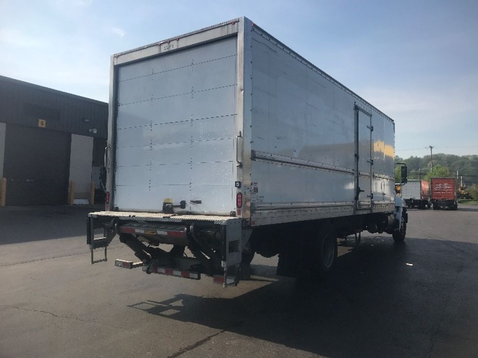 Medium Duty Box Truck-Light and Medium Duty Trucks-Hino-2019-268-Pittsburgh-PA-192,493\n\t\tmiles-$ 48,500 - Image 13