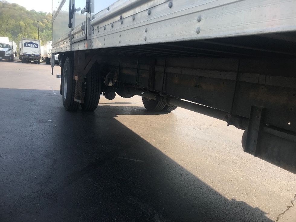 Medium Duty Box Truck-Light and Medium Duty Trucks-Hino-2019-268-Pittsburgh-PA-192,493\n\t\tmiles-$ 48,500 - Image 14