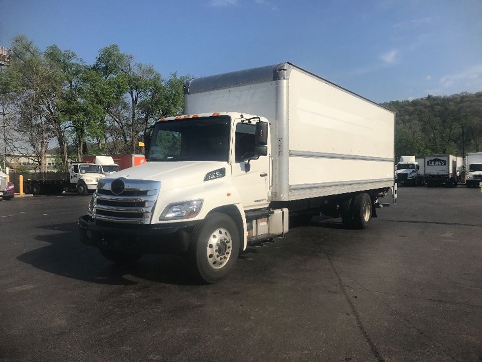 Medium Duty Box Truck-Light and Medium Duty Trucks-Hino-2019-268-Pittsburgh-PA-192,493\n\t\tmiles-$ 48,500 - Image 3