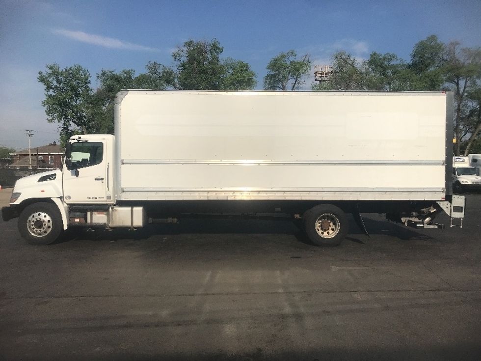 Medium Duty Box Truck-Light and Medium Duty Trucks-Hino-2019-268-Pittsburgh-PA-192,493\n\t\tmiles-$ 48,500 - Image 4