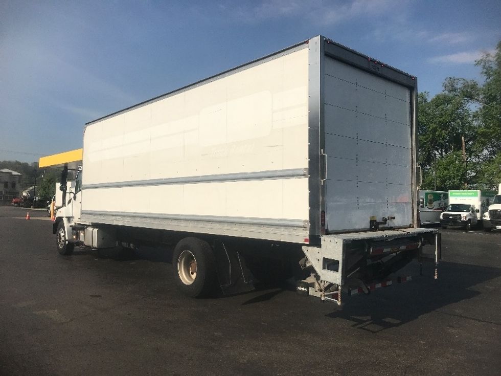 Medium Duty Box Truck-Light and Medium Duty Trucks-Hino-2019-268-Pittsburgh-PA-192,493\n\t\tmiles-$ 48,500 - Image 6
