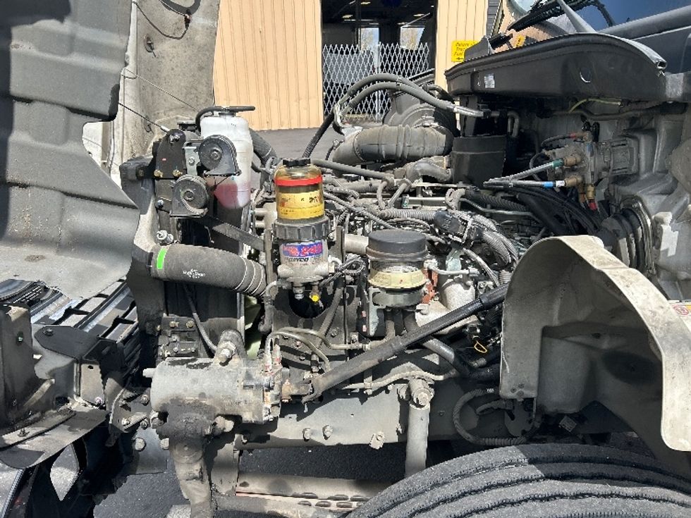 Medium Duty Box Truck-Light and Medium Duty Trucks-Hino-2019-268-Portland-OR-70,848\n\t\tmiles-$ 62,750 - Image 24