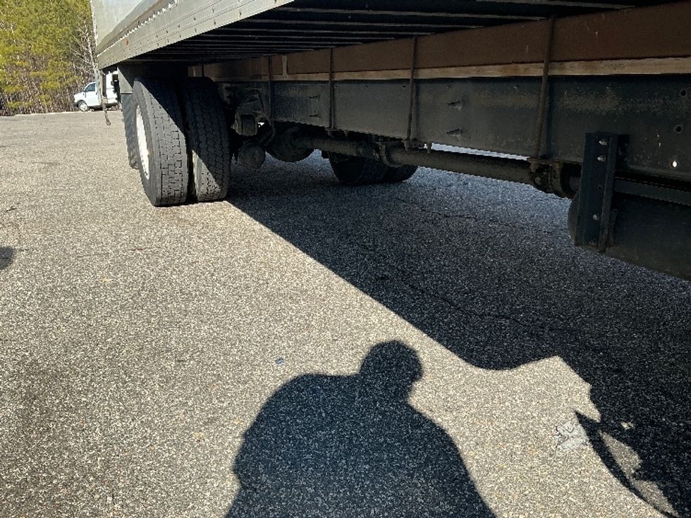 Medium Duty Box Truck-Light and Medium Duty Trucks-Hino-2019-268-Prince George-VA-315,523\n\t\tmiles-$ 29,750 - Image 14