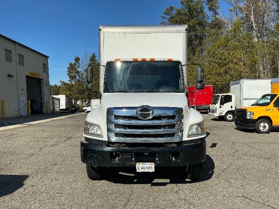 Medium Duty Box Truck-Light and Medium Duty Trucks-Hino-2019-268-Prince George-VA-315,523\n\t\tmiles-$ 29,750 - Image 2