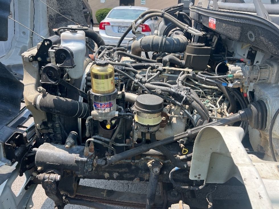 Medium Duty Box Truck-Light and Medium Duty Trucks-Hino-2019-268-Rochester-NY-131,712\n\t\tmiles-$ 37,500 - Image 24