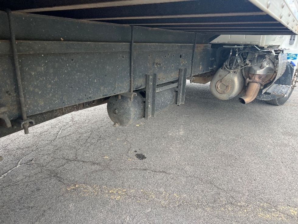 Medium Duty Box Truck-Light and Medium Duty Trucks-Hino-2019-268-Rochester-NY-131,813\n\t\tmiles-$ 36,750 - Image 14