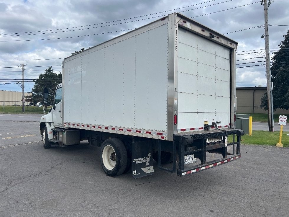 Medium Duty Box Truck-Light and Medium Duty Trucks-Hino-2019-268-Rochester-NY-131,813\n\t\tmiles-$ 36,750 - Image 6